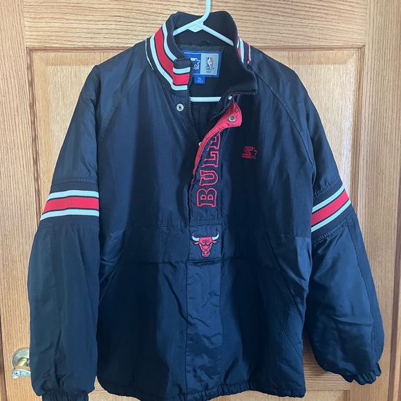 Starter Chicago Bulls coat Other - Vintage Starter Chicago Bulls Black Jacket